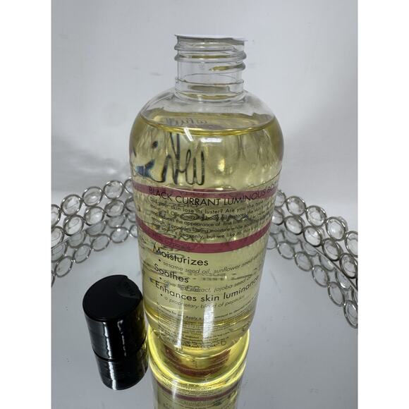 Whish Black Currant Luminous Body Oil 8 fl oz - Picture 4 of 5